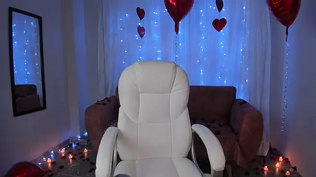 Alice23jones online show from 02/14/25, 07:33