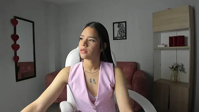 Alice23jones online show from 03/15/25, 02:12