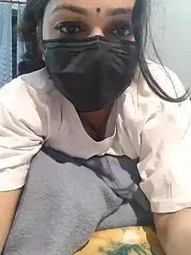 Snapshot of Sonam-378 chatting on 01/20/25, 12:04 Sonam-378 online show from 01/20/25, 12:04