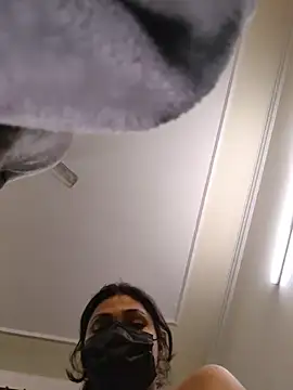 Snapshot of Sonam-378 chatting on 02/09/25, 11:15 Sonam-378 online show from 02/09/25, 11:15