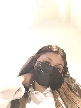 Snapshot of Sonam-378 chatting on 03/02/25, 05:12 Sonam-378 online show from 03/02/25, 05:12