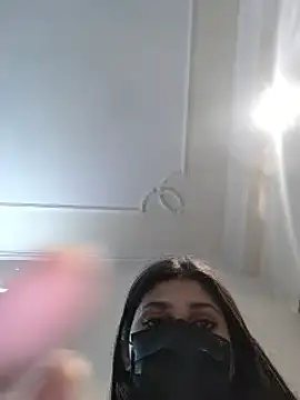 Snapshot of Sonam-378 chatting on 03/19/25, 08:54 Sonam-378 online show from 03/19/25, 08:54