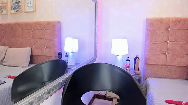 Snapshot of liaa_18 chatting on 01/10/25, 09:42 liaa 18 online show from 01/10/25, 09:42