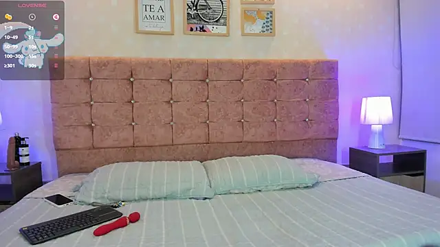 Snapshot of liaa_18 chatting on 02/13/25, 04:43 liaa 18 online show from 02/13/25, 04:43