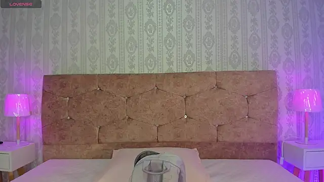 Snapshot of liaa_18 chatting on 09/10/25, 01:38 liaa 18 online show from 09/10/25, 01:38