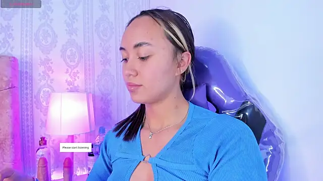 Snapshot of liaa_18 chatting on 10/11/25, 04:22 liaa 18 online show from 10/11/25, 04:22