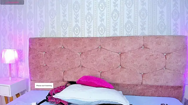 Snapshot of liaa_18 chatting on 10/14/25, 06:36 liaa 18 online show from 10/14/25, 06:36