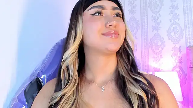 Snapshot of liaa_18 chatting on 03/04/26, 03:34 liaa 18 online show from 03/04/26, 03:34