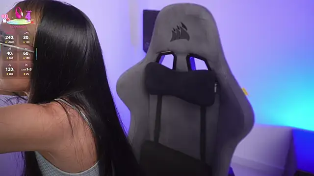 Snapshot of little-eli chatting on 11/25/25, 07:14 little-eli online show from 11/25/25, 07:14