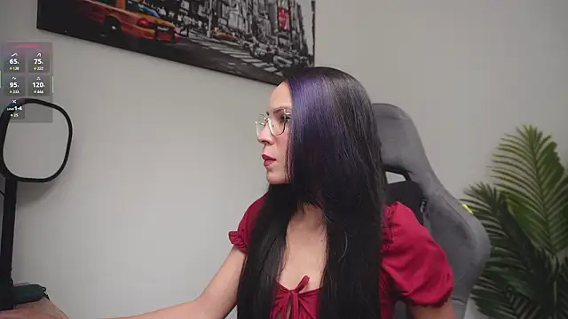 Snapshot of little-eli chatting on 03/05/26, 07:10 little-eli online show from 03/05/26, 07:10