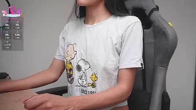 Snapshot of little-eli chatting on 04/12/26, 07:08 little-eli online show from 04/12/26, 07:08