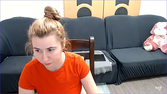 VioletaFlower7 online show from 01/19/25, 09:45