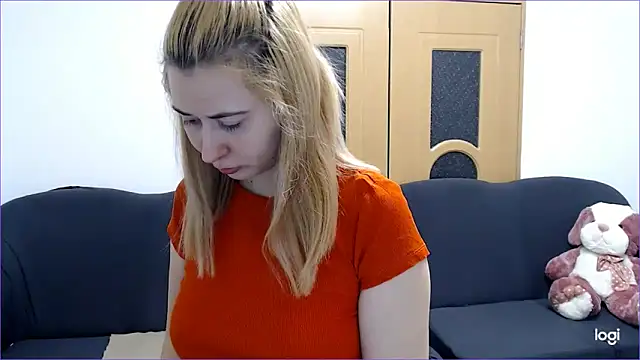 VioletaFlower7 online show from 03/03/25, 09:22