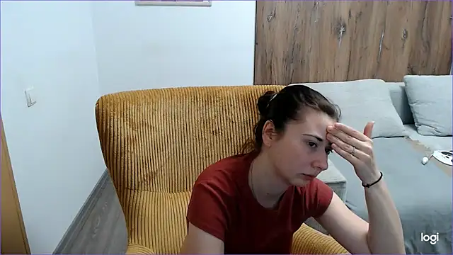 Snapshot of VioletaFlower7 chatting on 05/11/26, 08:09 VioletaFlower7 online show from 05/11/26, 08:09