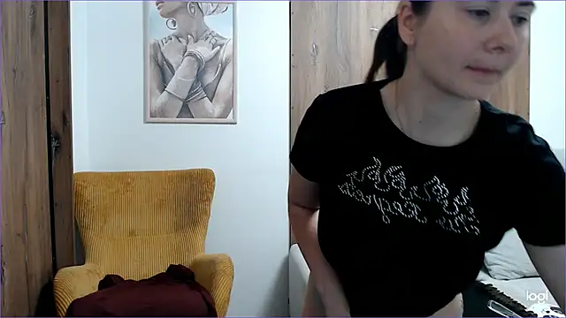VioletaFlower7 online show from 07/24/26, 09:07