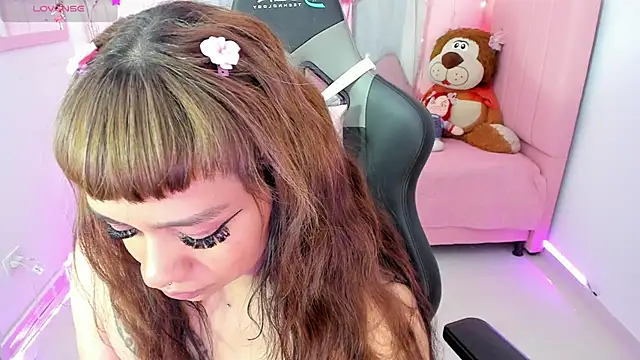 zoesullivan online show from 09/10/25, 02:50