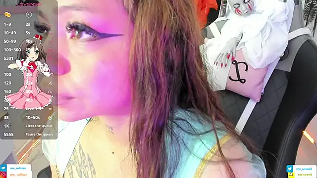 zoesullivan online show from 10/24/25, 09:49