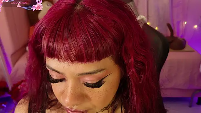 Snapshot of zoesullivan chatting on 03/29/26, 10:26 zoesullivan online show from 03/29/26, 10:26