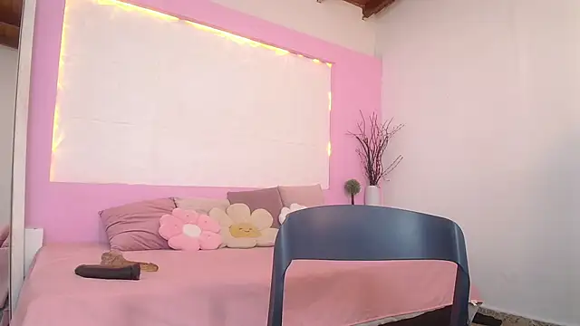 OraLarson online show from 10/26/25, 12:00