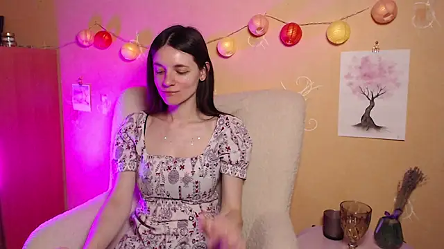 Snapshot of Wonder_woman24 chatting on 03/01/25, 10:53 Wonder woman24 online show from 03/01/25, 10:53