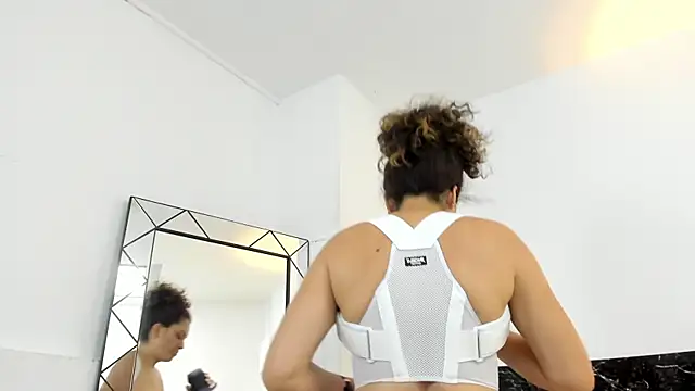 Juliabadlee online show from 12/12/24, 03:32