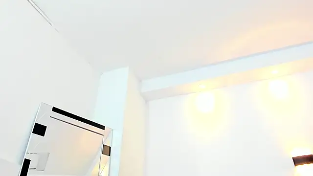 Juliabadlee online show from 03/03/25, 02:47