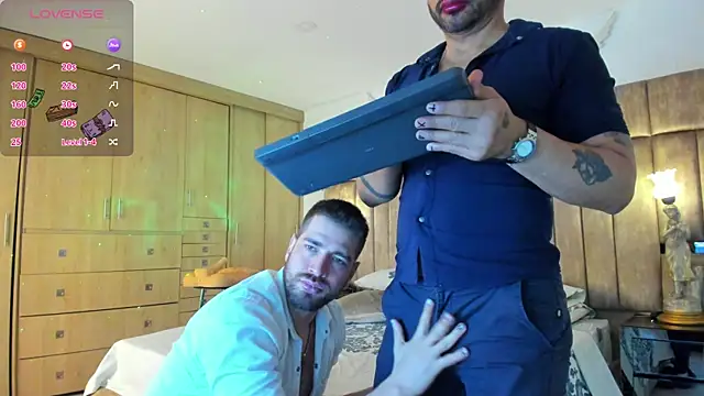 petterwilly1 online show from 12/12/24, 04:10