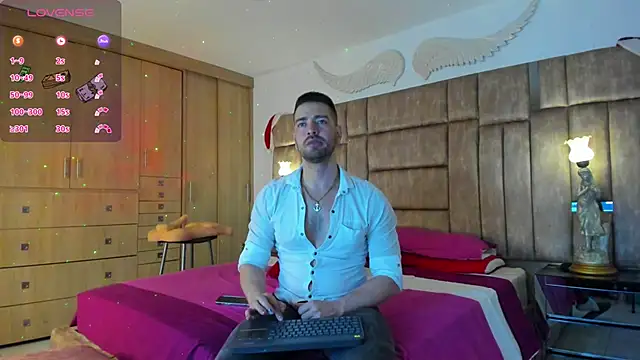 petterwilly1 online show from 12/20/24, 04:14