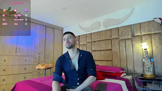 petterwilly1 online show from 12/21/24, 04:14