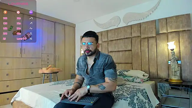 petterwilly1 online show from 02/16/25, 03:27