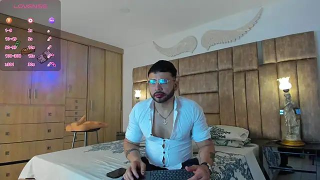 petterwilly1 online show from 03/19/25, 01:51