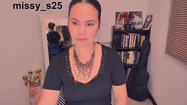 Snapshot of gigi_stephans chatting on 03/01/26, 02:13 gigi stephans online show from 03/01/26, 02:13