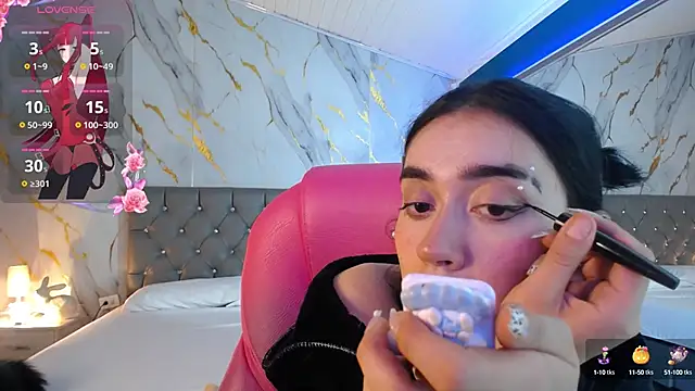 Snapshot of Julieta_De_Los_Angeles chatting on 02/01/25, 06:43 Julieta De Los Angeles online show from 02/01/25, 06:43