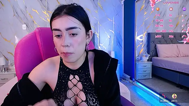 Snapshot of Julieta_De_Los_Angeles chatting on 02/20/25, 09:44 Julieta De Los Angeles online show from 02/20/25, 09:44