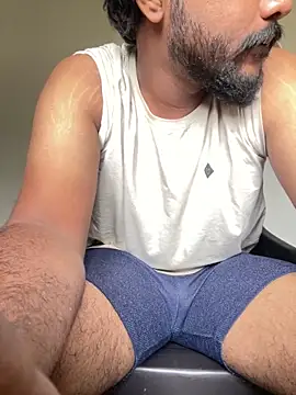 Hottest Tamil online show from 01/09/25, 08:45