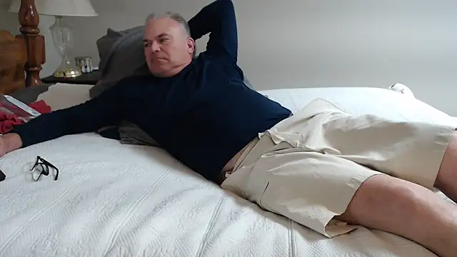 Snapshot of JaySloan chatting on 12/31/24, 07:29 JaySloan online show from 12/31/24, 07:29