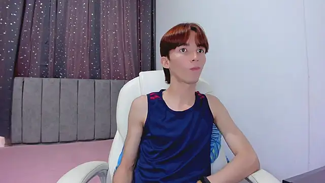 Snapshot of Jake_evans chatting on 02/10/25, 03:42 Jake evans online show from 02/10/25, 03:42