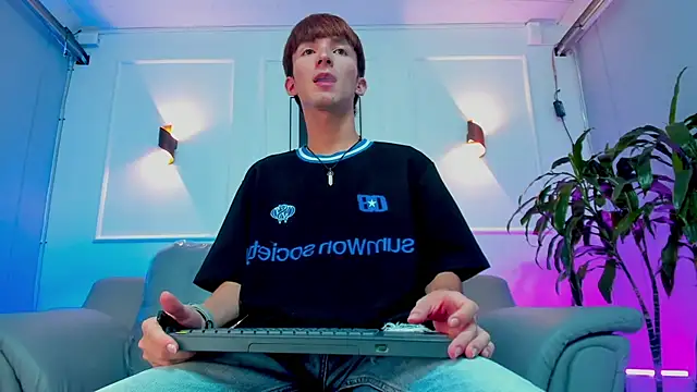 Jake evans online show from 04/15/26, 04:41