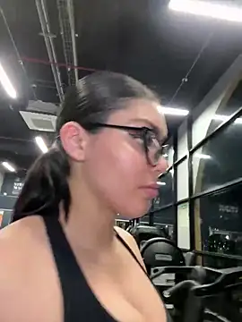 Snapshot of zui_lu chatting on 02/17/25, 07:47 zui lu online show from 02/17/25, 07:47