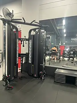 Snapshot of zui_lu chatting on 02/28/25, 05:15 zui lu online show from 02/28/25, 05:15