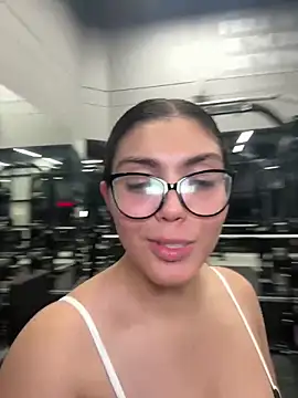 Snapshot of zui_lu chatting on 03/01/25, 06:24 zui lu online show from 03/01/25, 06:24