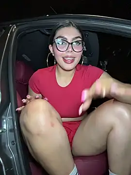 Snapshot of zui_lu chatting on 09/26/25, 02:37 zui lu online show from 09/26/25, 02:37