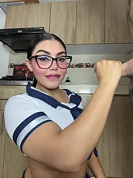 Snapshot of zui_lu chatting on 10/15/25, 02:11 zui lu online show from 10/15/25, 02:11