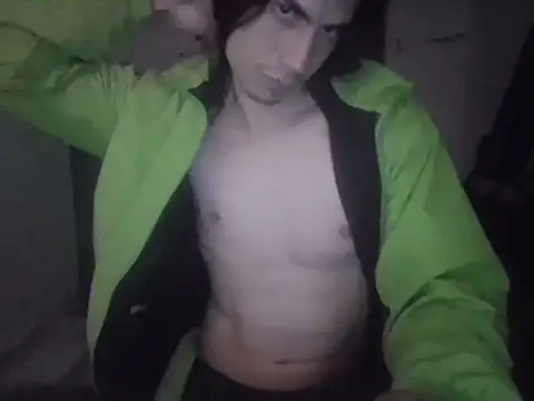 lmlfff online show from 12/18/25, 09:43