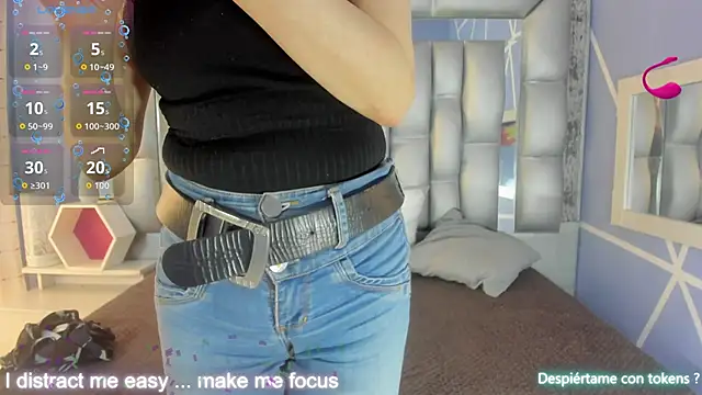 sophia ny online show from 12/15/25, 02:10