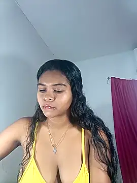 Snapshot of Sashabreck chatting on 04/14/26, 08:48 Sashabreck online show from 04/14/26, 08:48
