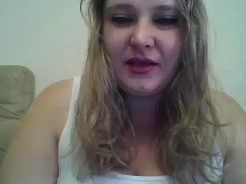 ParisMimi online show from 10/13/25, 07:41