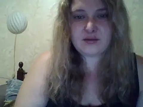 ParisMimi online show from 11/30/25, 07:01