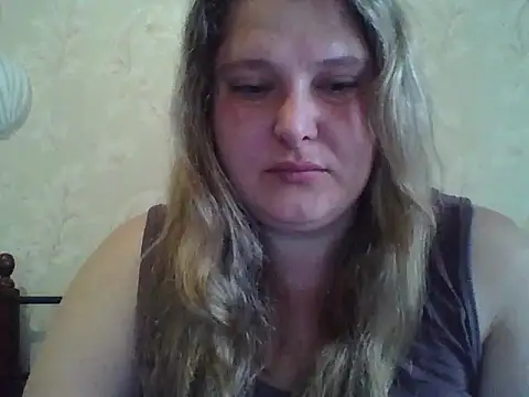 ParisMimi online show from 05/17/26, 06:55