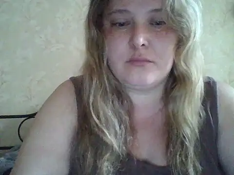 ParisMimi online show from 05/20/26, 07:36